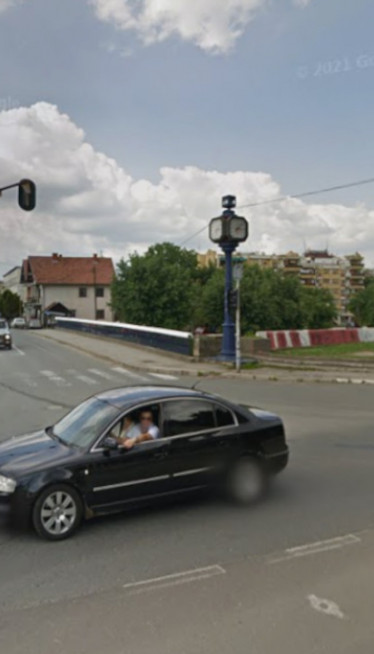 NEVERICA Izbacili ga iz kafane,on ugasio struju u celom LJigu