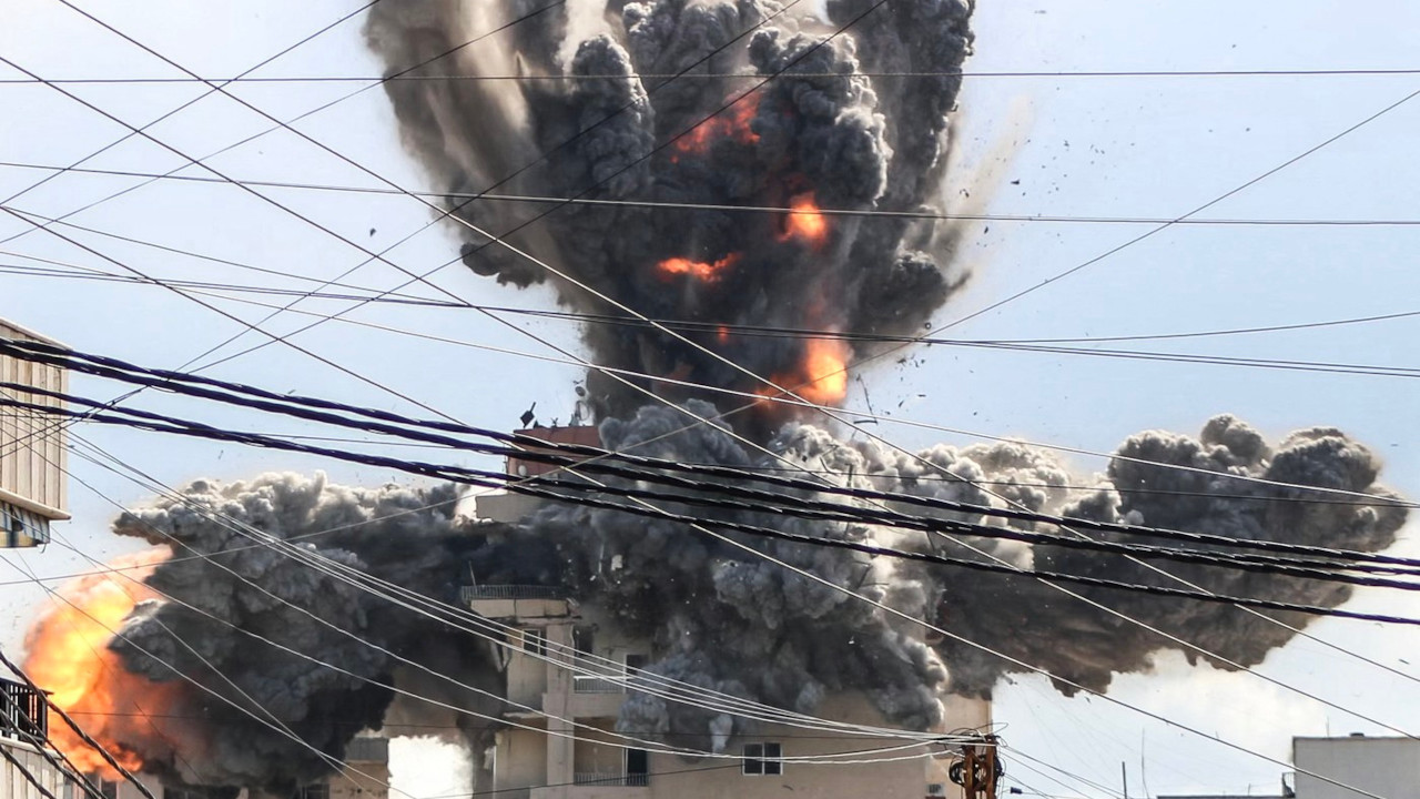 ВИДИТЕ КАКО ИЗГЛЕДА ПРИМИРЈЕ: Град у срцу Ирана у пламену