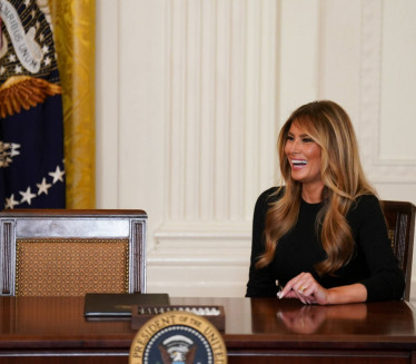 NIJE NI ON ZNAO: Melanija šokirala i Donalda Trampa