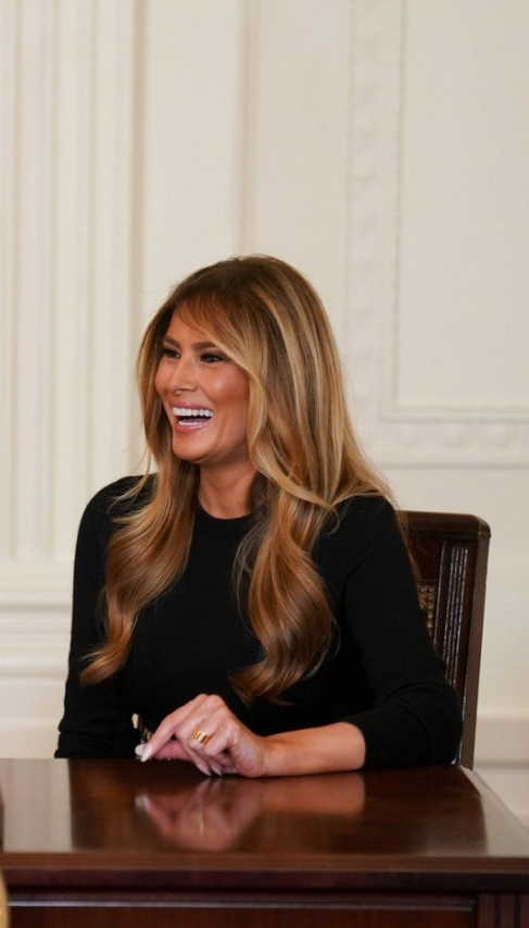 NIJE NI ON ZNAO: Melanija šokirala i Donalda Trampa