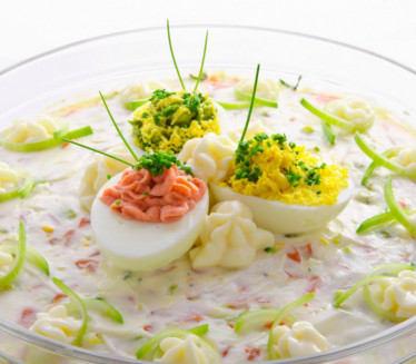 VASKRŠNJA SALATA: Kremasta i bogata ukusom