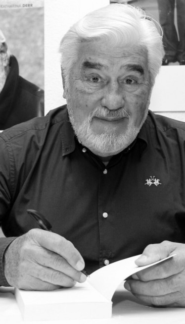 Преминуо легендарни глумац Марио Адорф