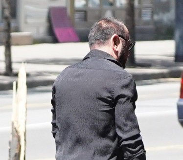 Folker izgubio nevinost sa čuvenom Nadom, platila mu 1.000$