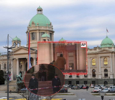 OSTAVIO 3 KOVERTE Samoubistvo eks šefa MUPa ispred Skupštine