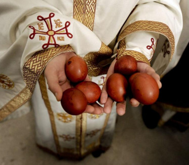 ПОЧИЊЕ ТОМИНА НЕДЕЉА: Верници поштују ове обичаје