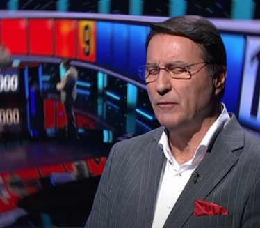 Tragač iz "Potere" se srušio na pod usred emisije