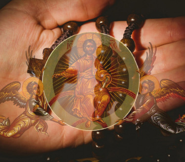 Zašto se pozdrav "Hristos Voskrese" izgovara do Spasovdana?