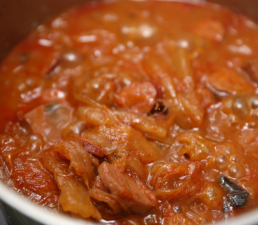 Неодољиво укусан: Купус са месом мами и оне што га не воле