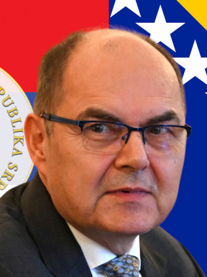 Zbogom nepriznatom visokom predstavniku: Šmit ide u penziju?