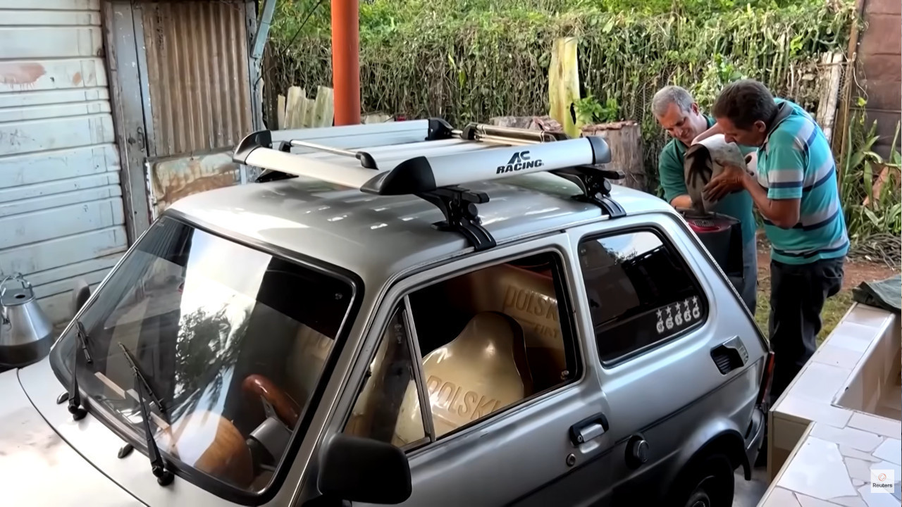 Преправио пеглицу - сад иде на ћумур због несташице горива