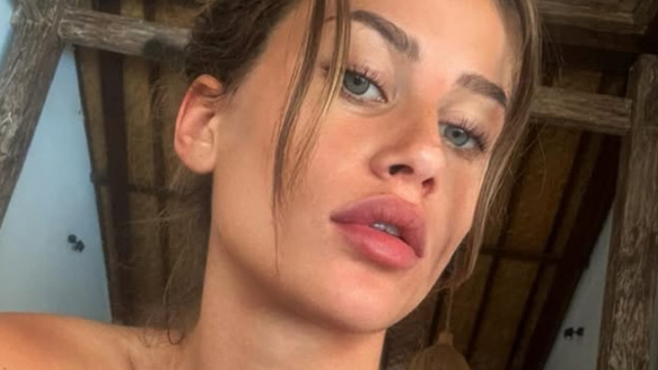 Ћерка најлепшег певача: Створио каријеру у Француској