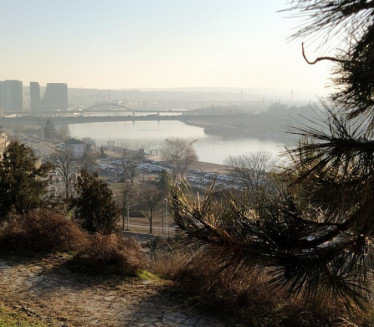 Осетно хладније, могућа и киша: Какво нас време данас чека