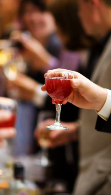 Pivo ili vino? Znate li koje piće bolje utiče na vaše zdravlje