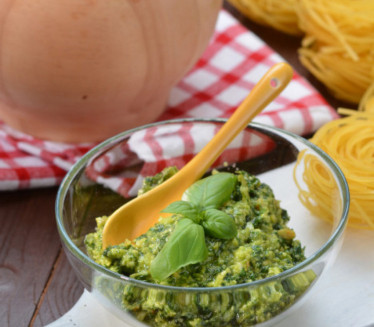 Domaći pesto sos: Gosti će poludeti kada ga probaju