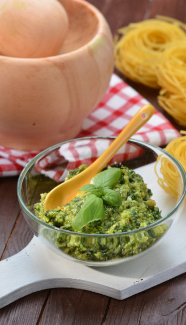 Domaći pesto sos: Gosti će poludeti kada ga probaju