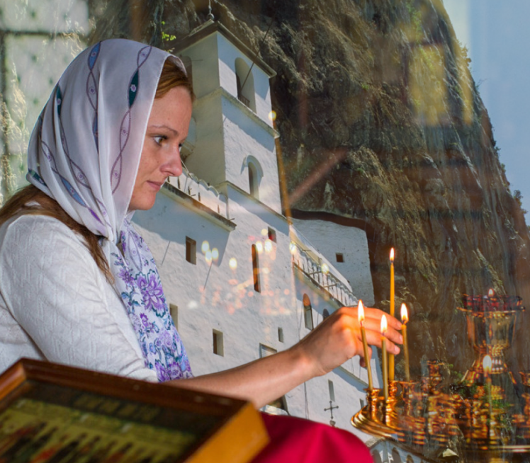 Ako odete na Ostrog - ovo nikako ne nosite iz manastira