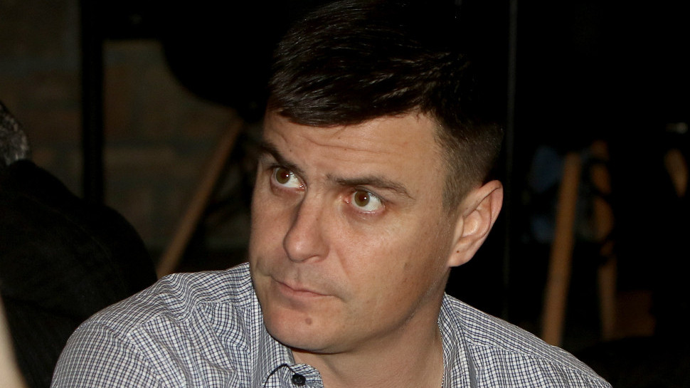 "Takva mi sigurno neće rađati decu i ići pred staru majku"