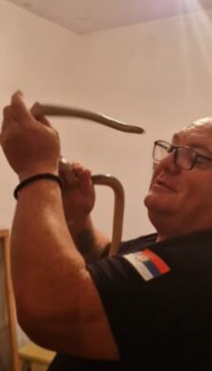 Zmija im ušla u kuću: Drama kod Niša (Video)