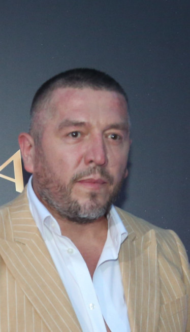 Крио сам од породице да имам рак: Певач о најтежим тренуцима