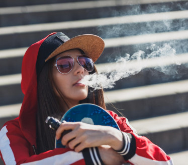 Šta elektronske cigare rade plućima i koja aroma je najgora