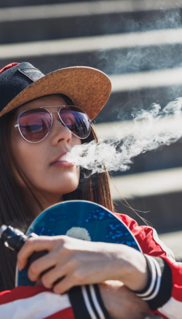 Šta elektronske cigare rade plućima i koja aroma je najgora