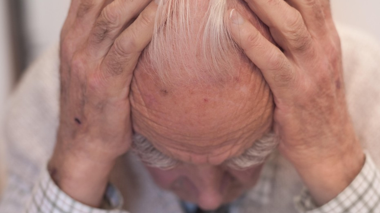 Žena umrla posle 60 leta braka, a onda je našao njenu poruku