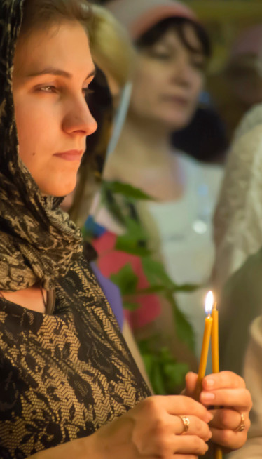 Da li žene treba da nose maramu kada idu u crkvu?