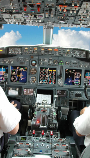 Za nevericu: Pilot 17 leta upravljao avionima bez licence!