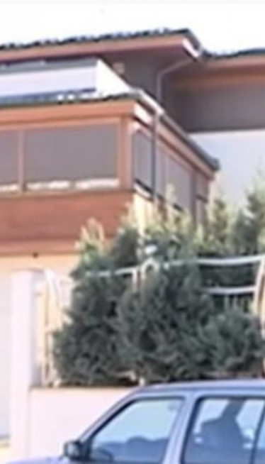 Folkerka prodala Turcima porodičnu kuću u Srbiji za 760.000€