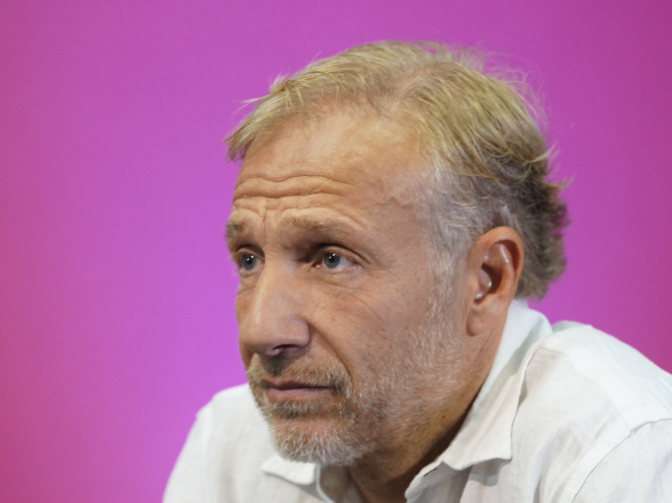 Dva šmekera: Milan Kalinić odveo sina na maturu (foto)