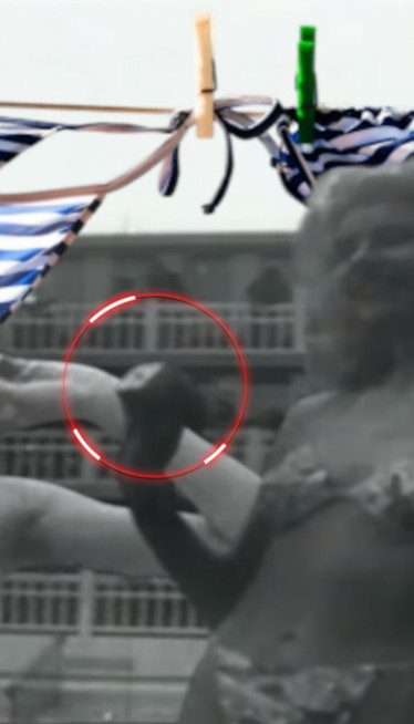 Prva je obukla bikini! Kupaći mogao da stane u kutiju šibica