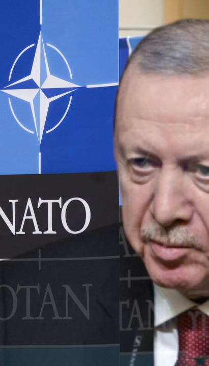 Divlji zapad na istoku: Erdoganov dar čelnicima NATO-a