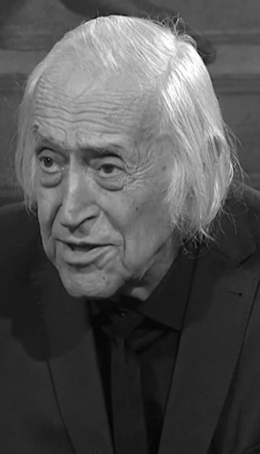 Kadijević desetak dana pre svoje smrti sahranio sina
