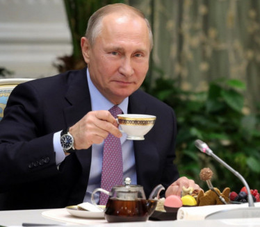 ШТА ДОРУЧКУЈЕ ПУТИН? Ову храну посебно обожава