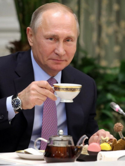 ŠTA DORUČKUJE PUTIN? Ovu hranu posebno obožava