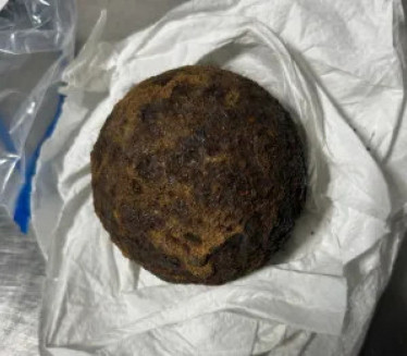 U bakinom prtljagu topovska đulad,unuk ukrao iz tvrđave(FOTO)