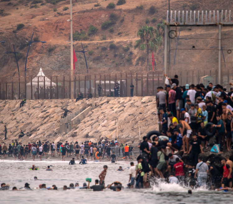 Migrantska kriza: Zašto je 50.000 ljudi pohrlilo u Španiju