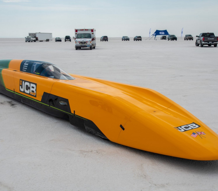 OBOREN REKORD! Automobil išao 654 km/h,vozio ga bivši pilot