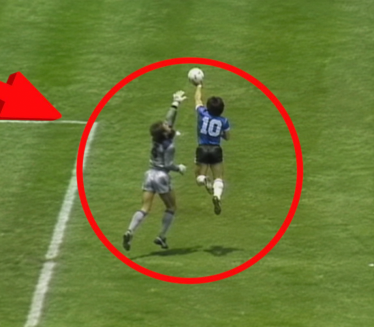 Prodata Maradonina "Božja ruka": Cena ostavlja bez reči