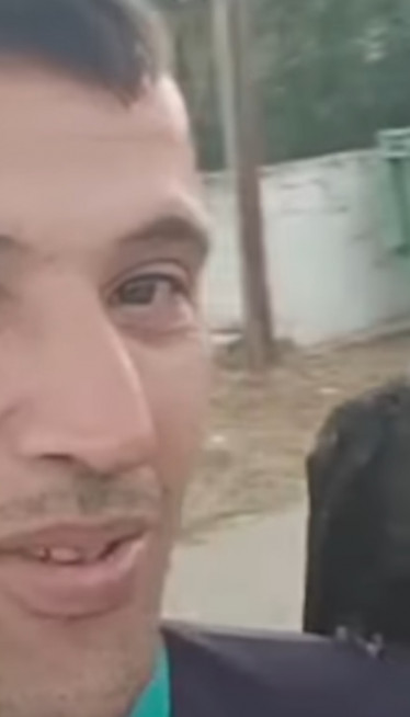 Vatrogasac spasao čavku, vratila mu na čudesan način (video)