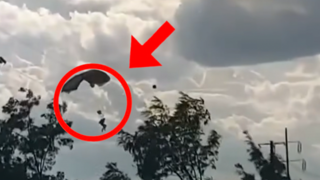 U susednoj zemlji skočio iz aviona, pao na dalekovod (video)