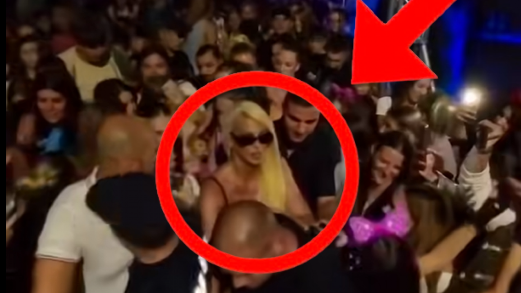 Karleuša hitno prekinula koncert Haos u ogromnoj masi(video)