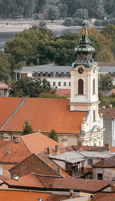 Danas smena sunca i oblaka, lokalno sa kišom, do 32 stepena