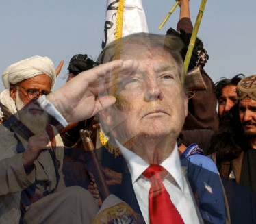 Трамп тражи оружје назад, талибани: "Сада је наше"