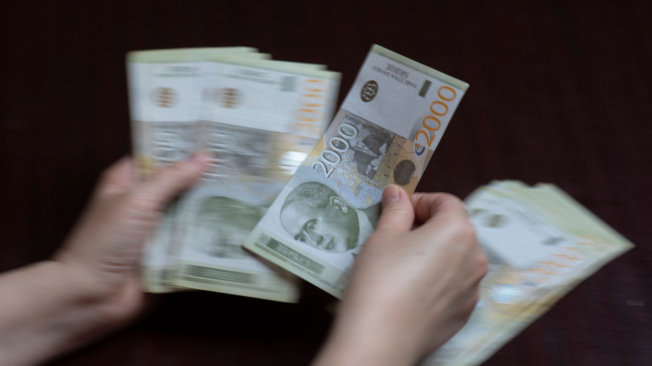 Наследили сте акције? Проверите да ли вам следује 6.000
