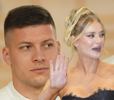 "Luka je manijak,stalno šalje poruke,volela bih da ga čujem"
