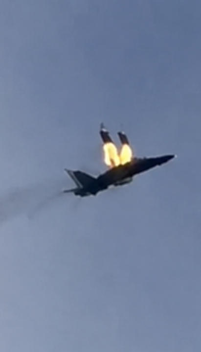 Avion goreo u vazduhu? Piloti se spasli u poslednji čas