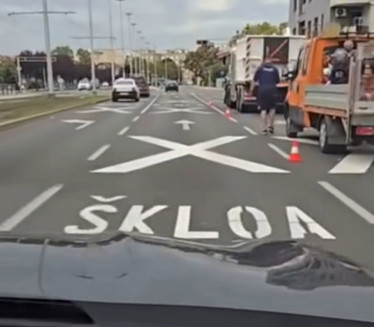 Pogreši čovek, ali kako baš ispred škole - usred prestonice