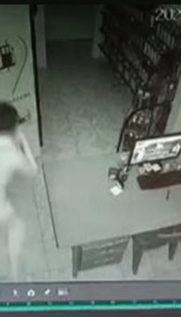 Мазали лимун на лице да буду НЕВИДЉИВИ, па пљачкали банке