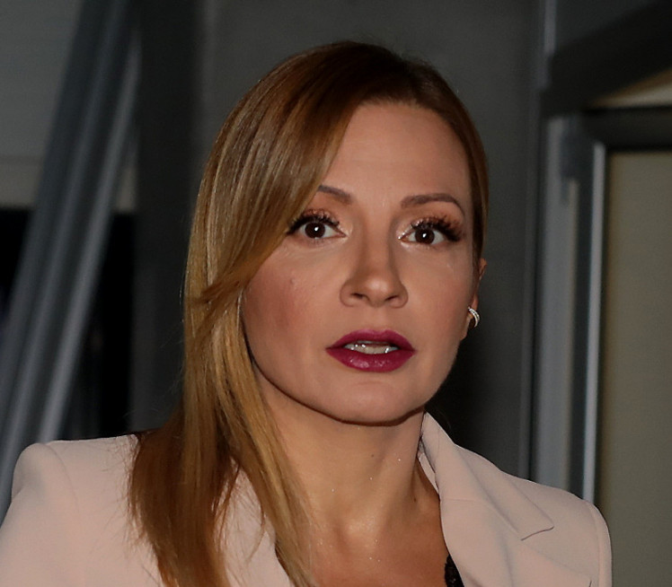 "Dubravka, da li kradeš u samoposluzi?"
